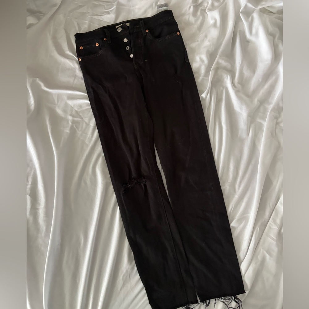 LEVIS Black Distressed Wedgie Jeans